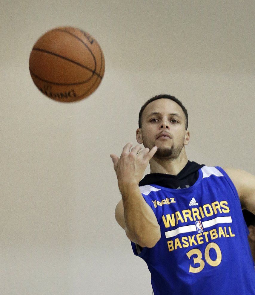 Los Warriors recargan baterías antes de enfrentar a OKC
