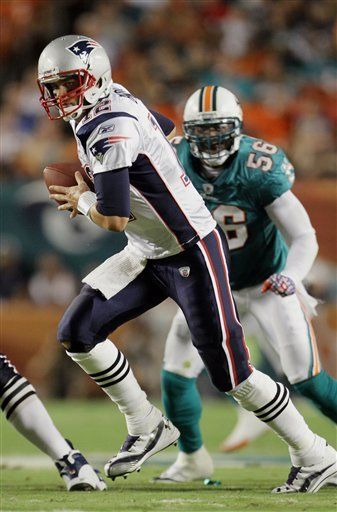 NFL: Patriots 38, Dolphins 24; Brady lanza 517 yardas