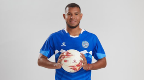Rafael Águila ya luce los colores del Foshan Nanshi