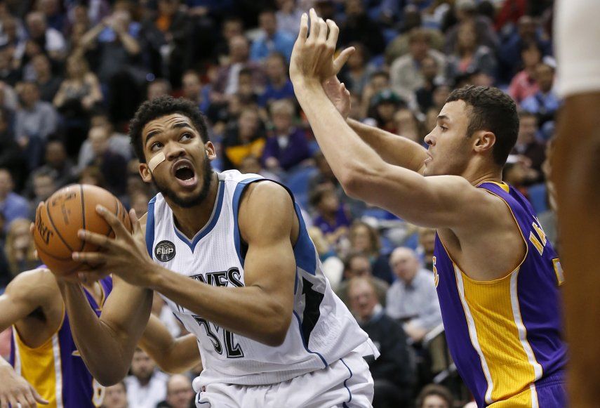Martin y Towns brillan, Twolves ganan en TE ante Lakers