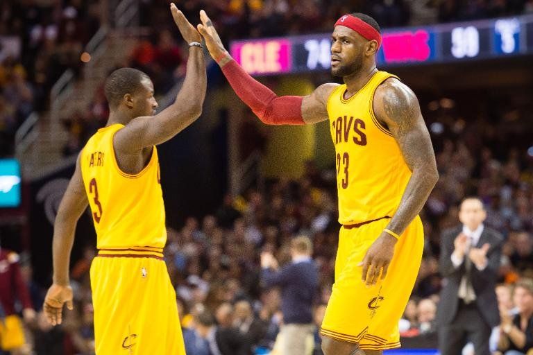 LeBron guía el ataque de los Cavaliers en el triunfo sobre los Wizards
