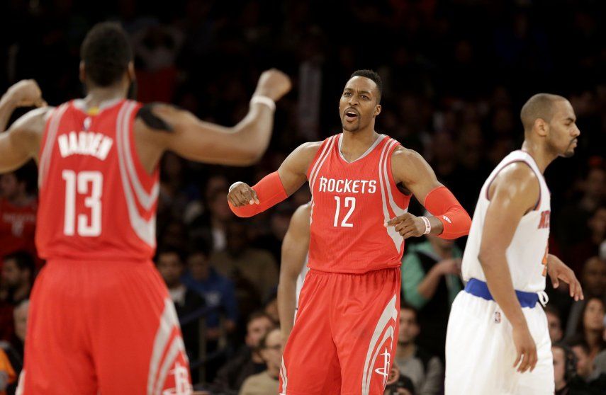 Rockets remontan y vencen a Knicks en prórroga