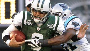 Jets piden que Girardi enseñe a Sánchez cómo deslizarse