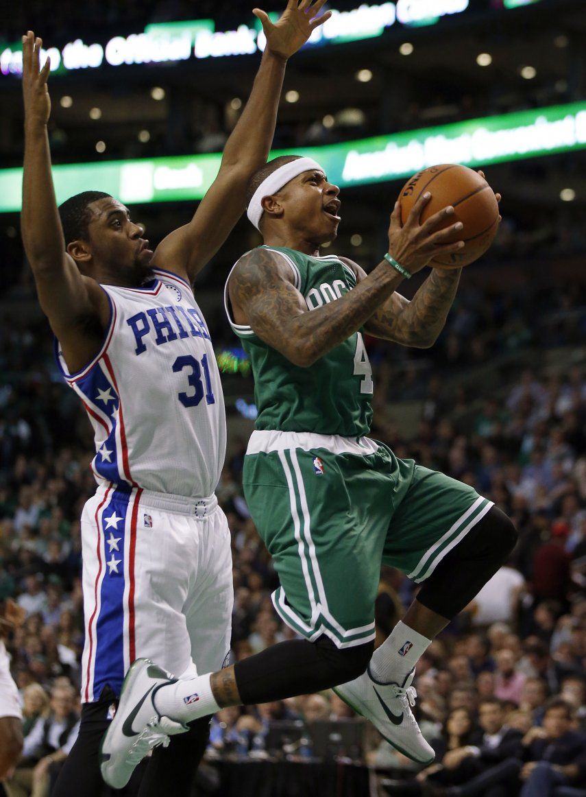 Thomas comanda a Celtics a cómodo triunfo sobre 76ers