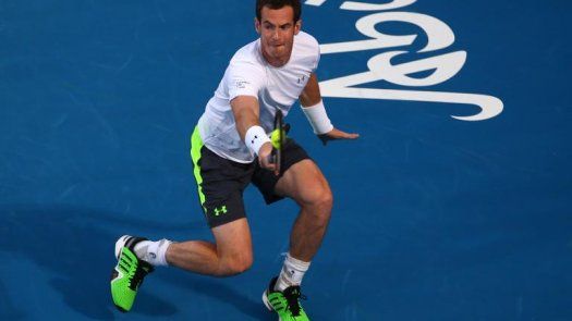 Murray gana en Abu Dabi por la ausencia de Djokovic