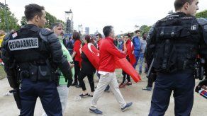 Francia prohíbe venta de alcohol en zonas sensibles durante Eurocopa