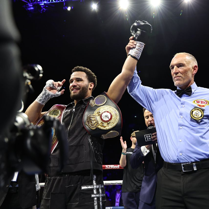 Joven estrella de peso pesado Moses Itauma lució impecable en KO ante Jermaine Franklin