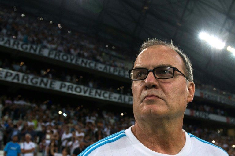 Marcelo Bielsa renuncia a entrenar a la Lazio