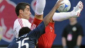 MLS: Galaxy 2