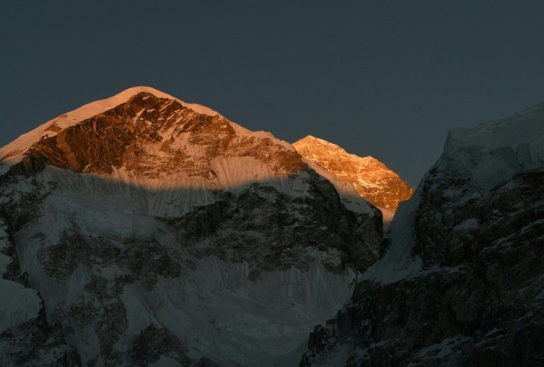 Fallece en el Everest un montañista estadounidense
