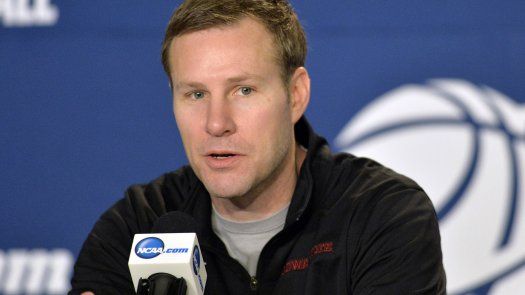 Bulls presentarían a Hoiberg como su nuevo entrenador