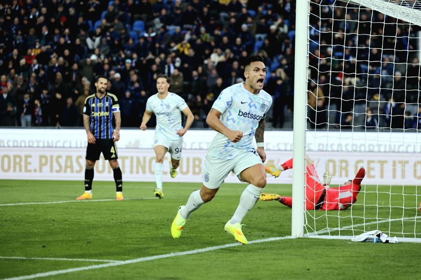 Inter de Milán vence al Pisa con doblete de Lautaro Martínez