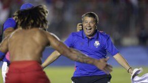 Panamá avanza a su primer Mundial al vencer a Costa Rica