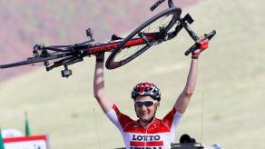 El belga Tim Wellens gana etapa 5 y se coloca líder de la Vuelta a Polonia