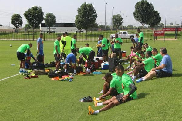 Selección mayor de Panamá entrena al completo en Frisco, Texas