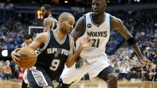 Spurs aplasta a Timberwolves y liga séptimo triunfo