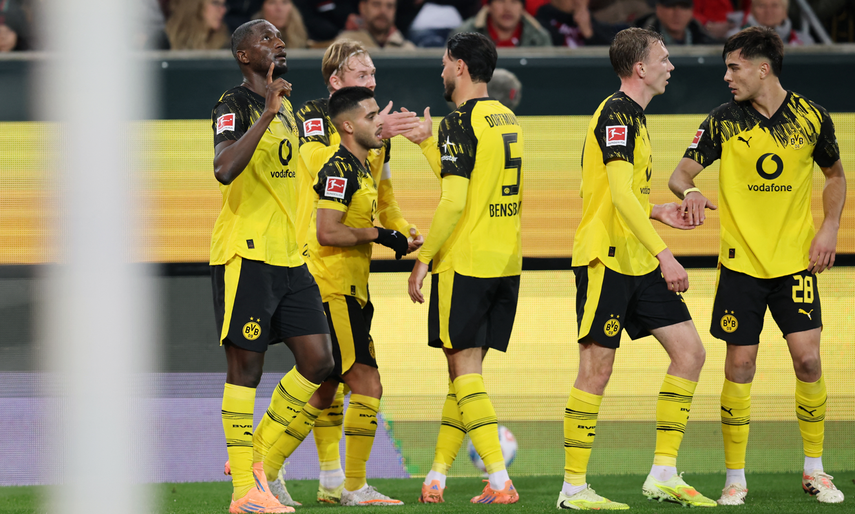 El Borussia Dortmund venció al Augsburgo con gol de Guirassy