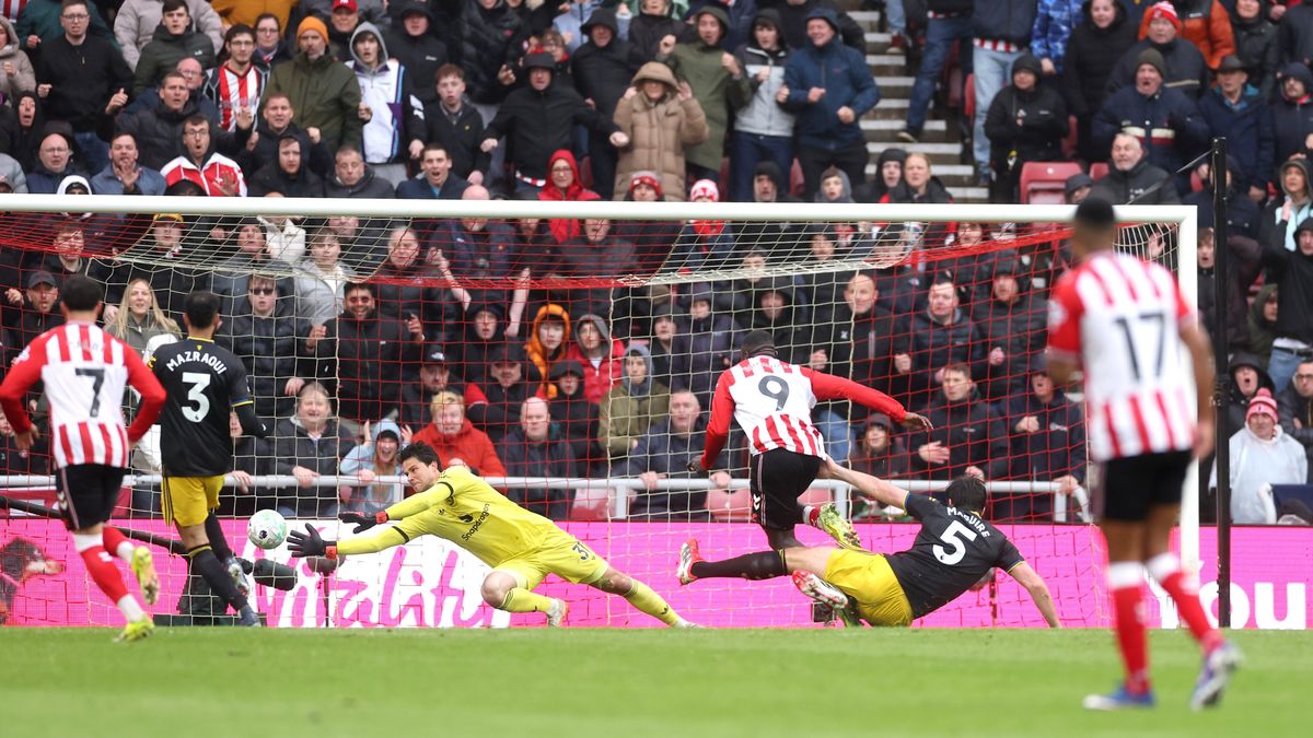 Manchester United y Sunderland no pasaron del empate en la Premier League