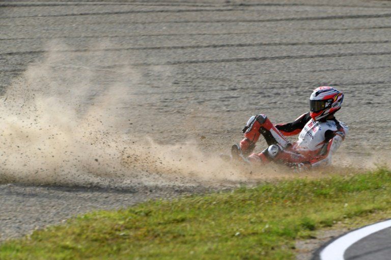 Ono logra el mejor tiempo en Moto3 en Japón, pero Migno saldrá desde la pole