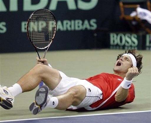 Davis: El español Ferrer vence a Fish para eliminar a EEUU