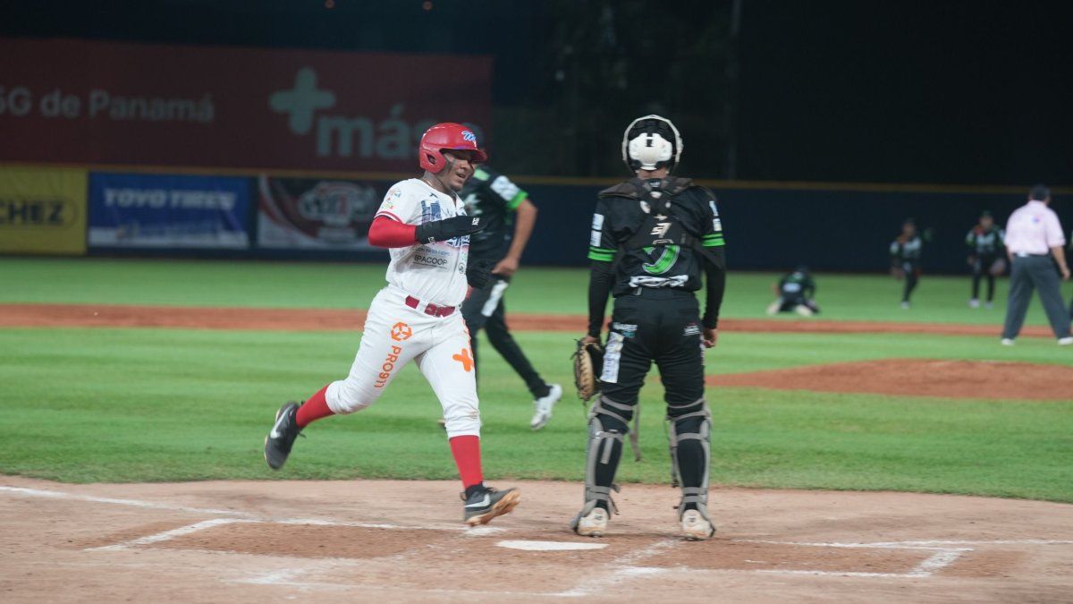 Béisbol Juvenil 2026: Partidos para hoy jueves 12 de febrero en las semifinales