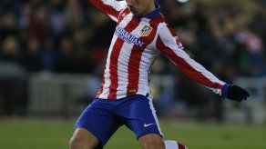 Atlético recibe a Barcelona en duelo de titanes por Copa