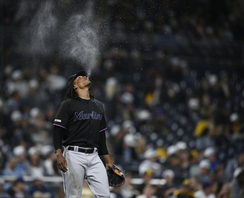 Ramírez y Holaday respaldan a Ureña en triunfo de Marlins