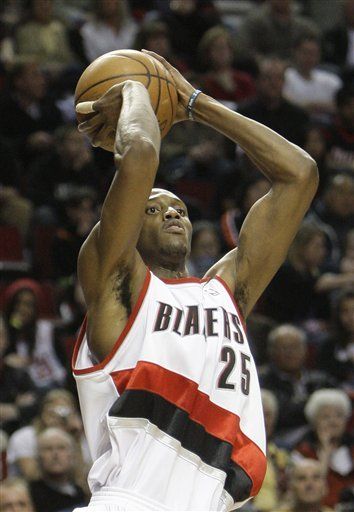 NBA: Trail Blazers 113, Thunder 83; Outlaw anota 21 puntos