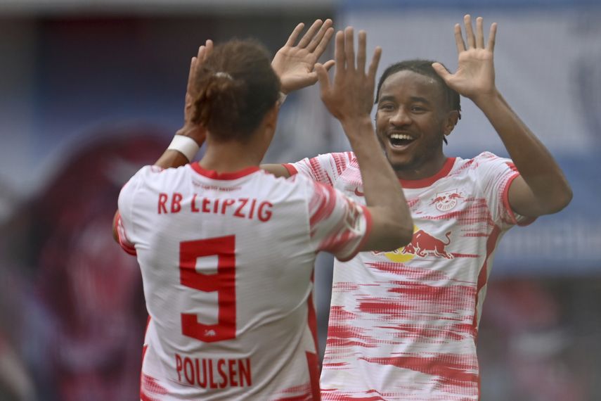 Leipzig golea a Hertha 6-0 en la Bundesliga