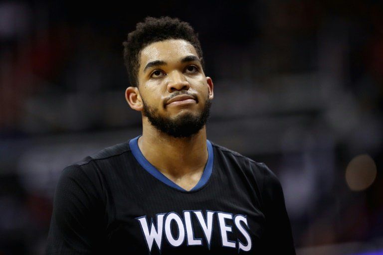 Un gran Westbrook no basta para ganar ante los Minnesota de Towns