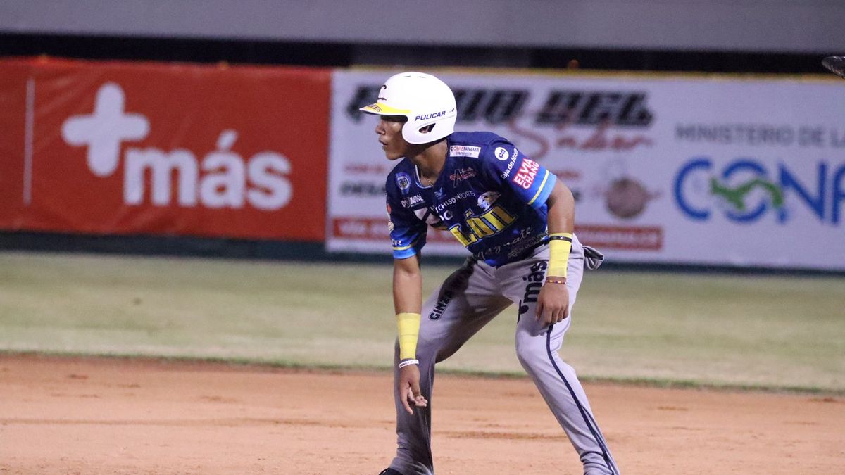 Béisbol Juvenil 2026: Colón le roba el triunfo a Herrera Béisbol Juvenil 2026: Colón le roba el triunfo a Herrera