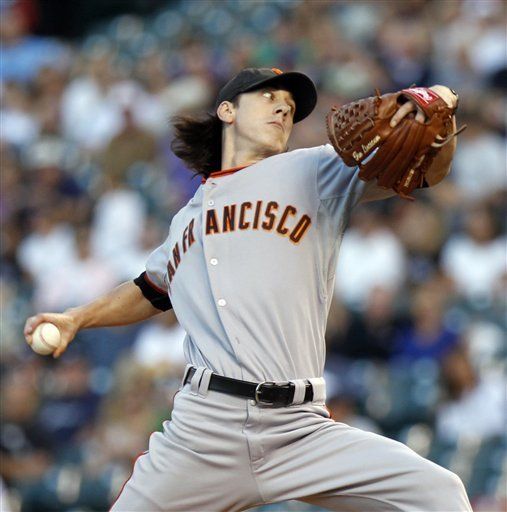 MLB: Gigantes 2, Rockies 1; con trabajo sólido de Lincecum