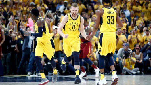 Indiana destroza a Cleveland; LeBron al borde del abismo