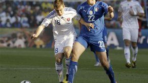 Mundial: Eslovaquia con ventaja 1-0 sobre Italia