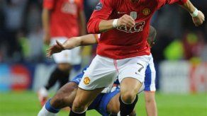 Man United acepta oferta récord del Real Madrid por C. Ronaldo