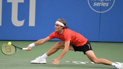 Tsitsipas doblega a Thompson y se mete en cuartos de final de Washington