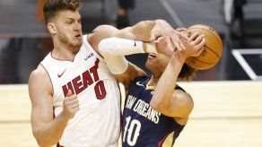 Miami traspasa a Meyers Leonard a OKC luego de polémica