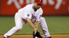 Polanco rompe la igualada; Filis desbancan a Bravos