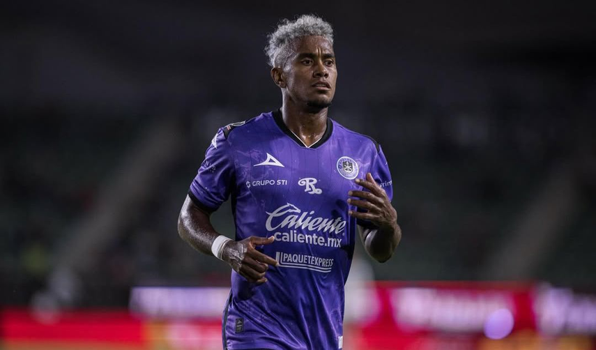 Édgar Yoel Bárcenas brindó asistencia en derrota de Mazatlán ante Puebla