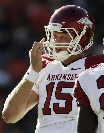 Médicos recomiendan a deportistas estar atentos a conmociones