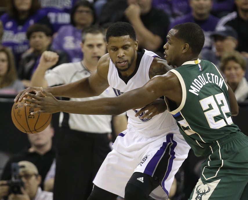 Gay lidera a Kings ante Bucks con 32 puntos