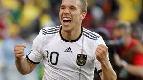 Mundial: Podolski y Cacau se entrenan con Alemania