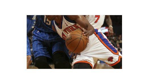 NBA: Magic 114, Knicks 102; sexta victoria seguida en gira