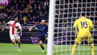 El Inter de Milán recupera la sonrisa con victoria ante el Genoa El Inter de Milán recupera la sonrisa con victoria ante el Genoa