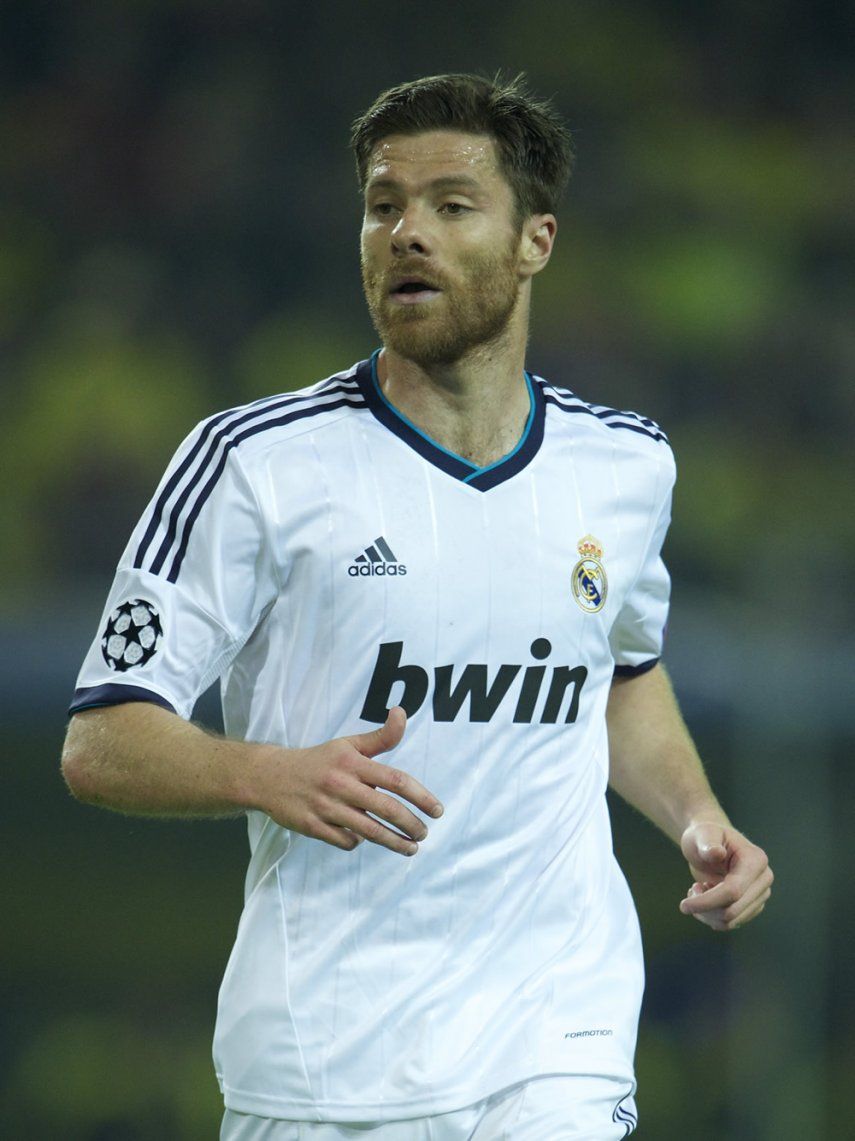 Xabi Alonso es operado del pie