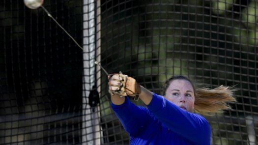 La atleta argentina que lucha por ganar centímetros en sus lanzamientos y en la ropa