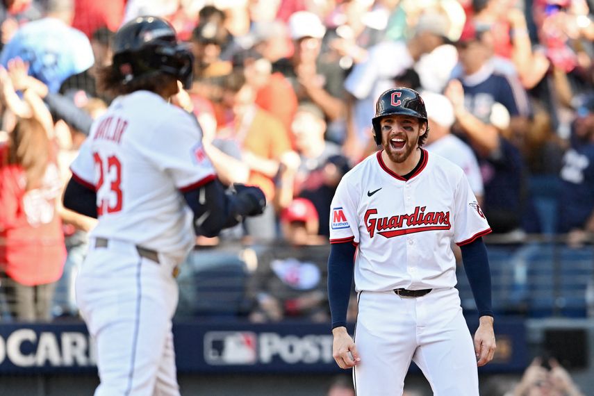 MLB: Guardianes vencieron a Tigres y forzaron un decisivo juego 3