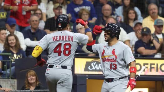 Iván Herrera habló sobre el debut de Leonardo Bernal con los Cardenales Iván Herrera habló sobre el debut de Leonardo Bernal con los Cardenales