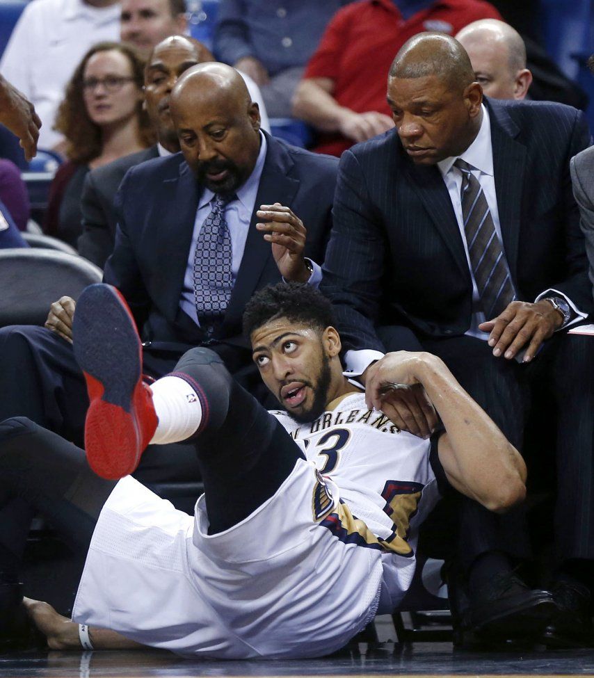 Con clavada, Davis da victoria a Pelicans ante Clippers