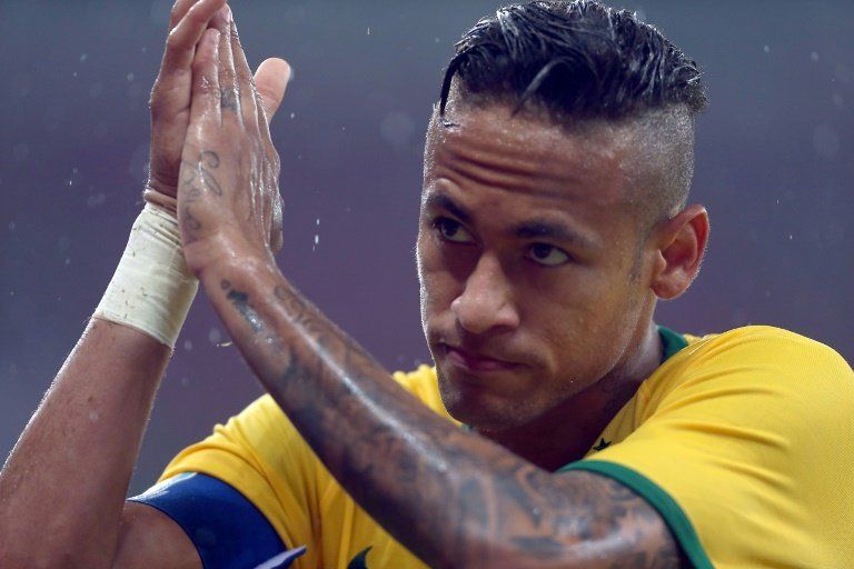 Santos pide a FIFA que suspenda a Neymar por seis meses por conflicto legal